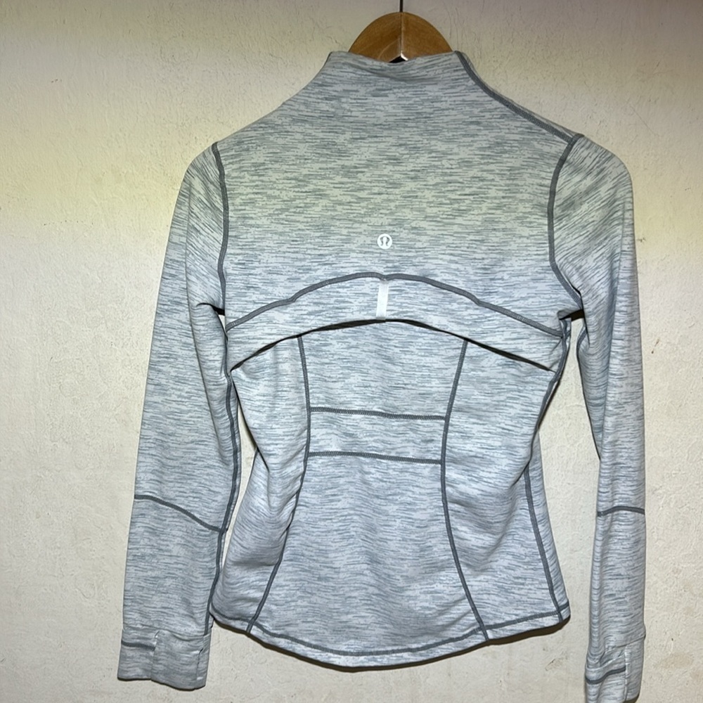 Lululemon Heathered Gray Define Jacket Size 6 - Picture 2 of 7